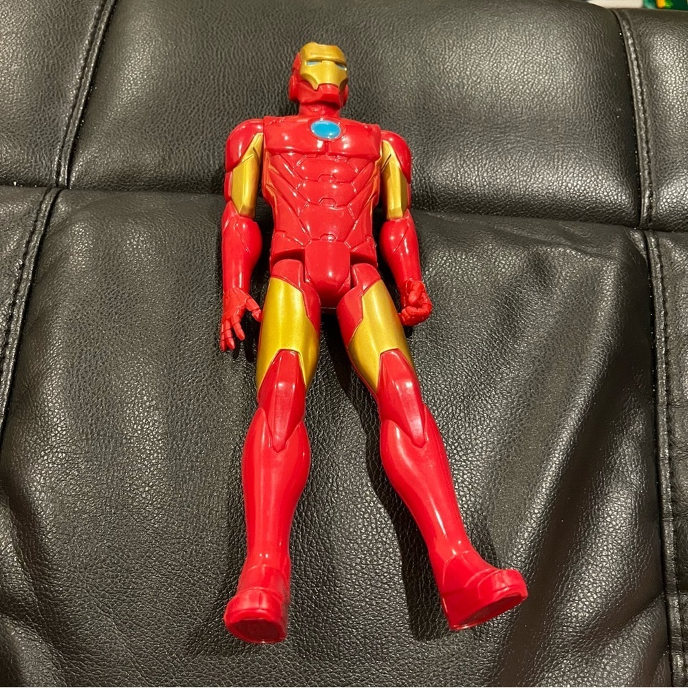 Marvel Avengers Titan Hero Series, Iron Man Figure, 12" Red Gold Plastic Figure